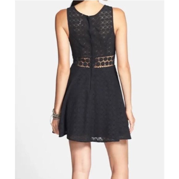 Free People Black Mini Dress Skater Boho Daisy Lace Cutout Size 0 - Picture 2 of 10